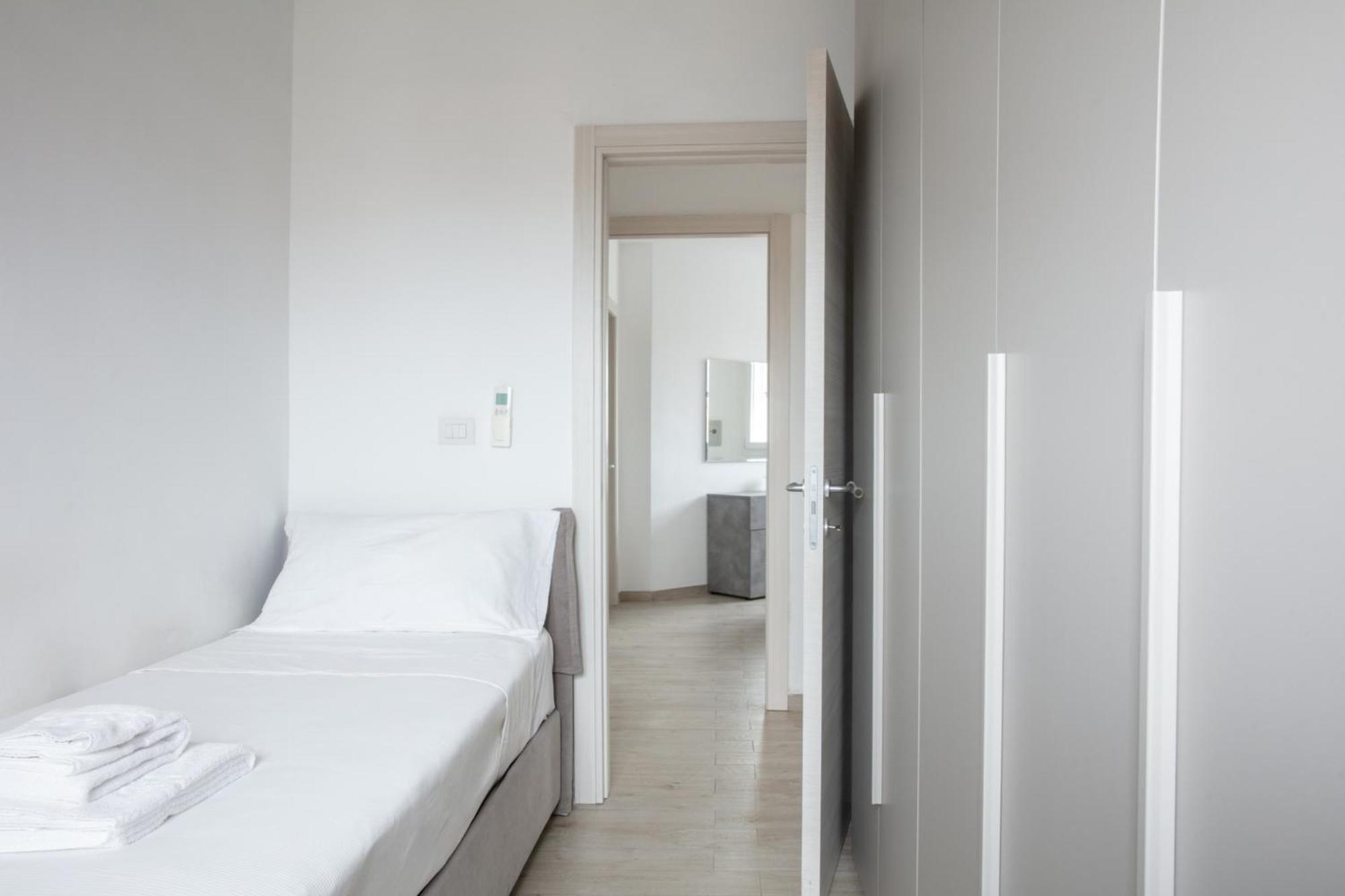 Dehomes - Porta Genova Luxury Stay ミラノ エクステリア 写真