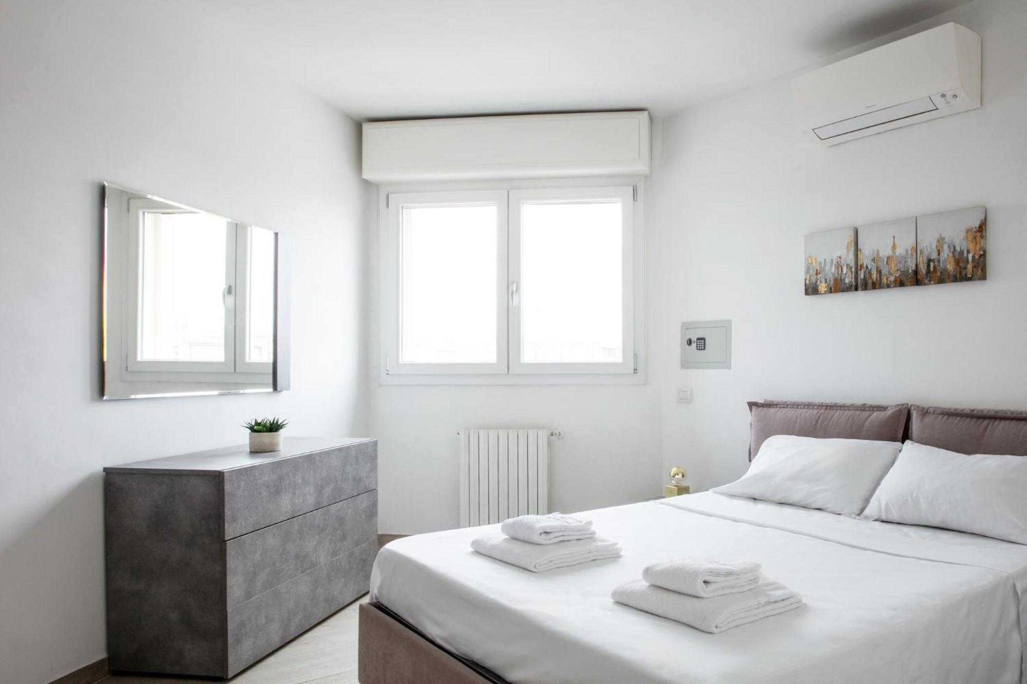 Dehomes - Porta Genova Luxury Stay ミラノ エクステリア 写真